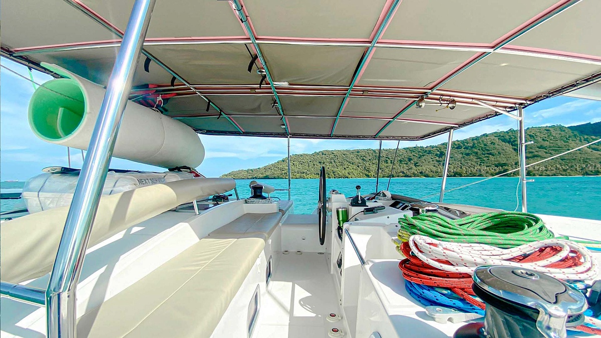 Аренда катамарана Lagoon 500 Blue Metis на Пхукете